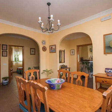 Villa Isabel Spainsunrentals 1110 Nerja